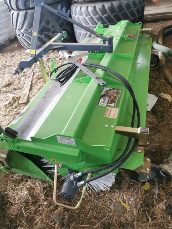 Rieger Kehrmaschine